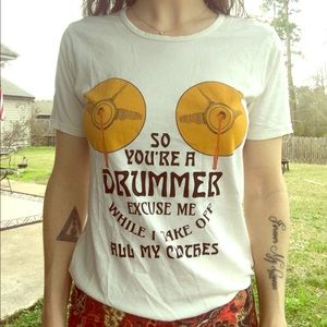 Sugarhigh Lovestoned graphic drummer tee.